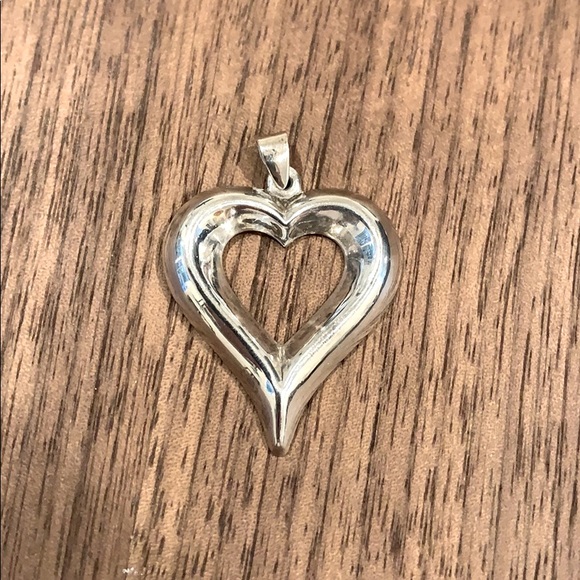 Jewelry - Sterling heart pendant chain not included